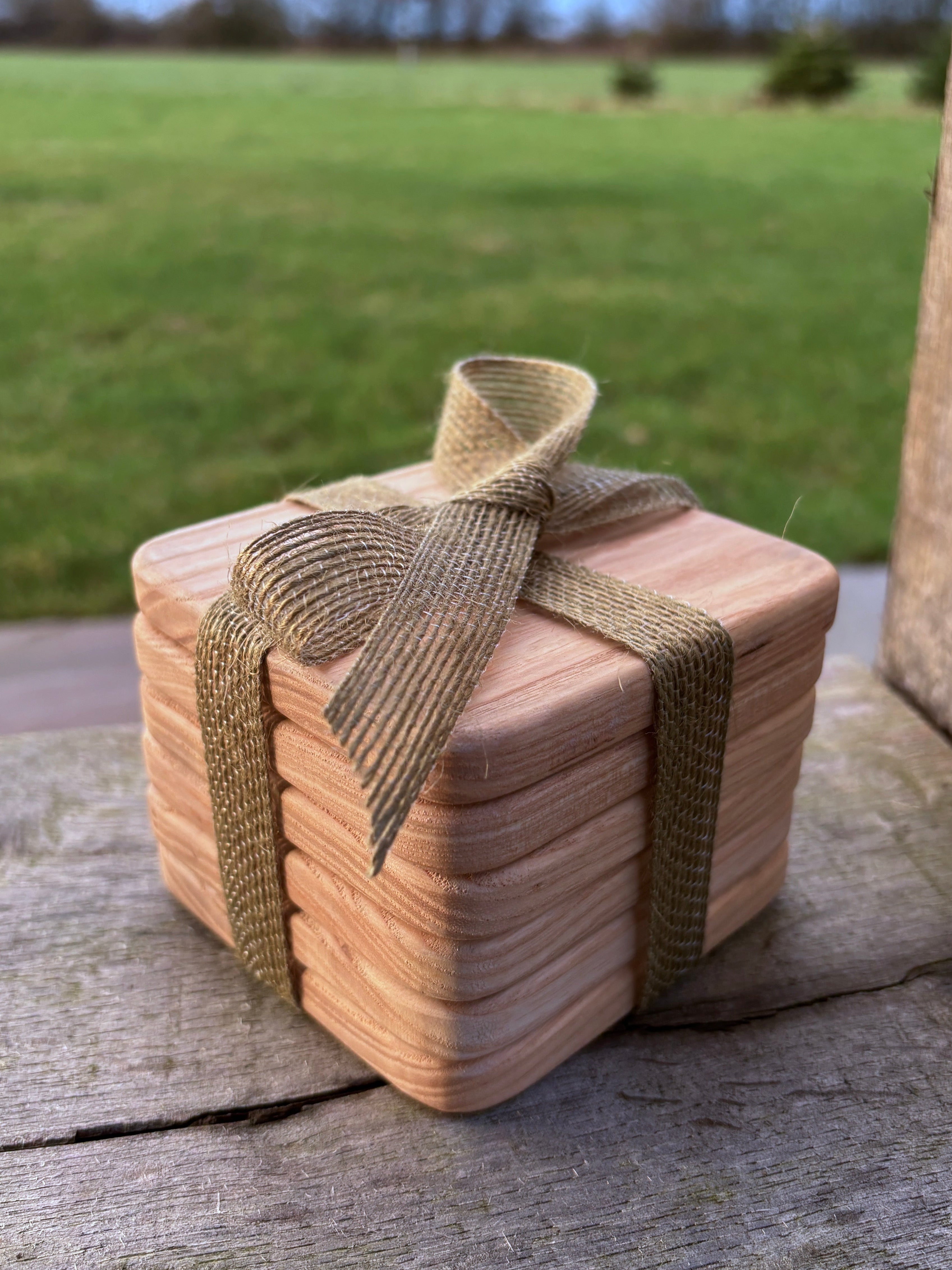 Handmade set of 6 ash coasters 
